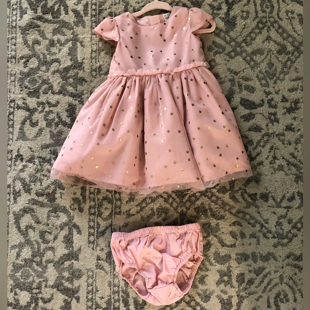 Carter’s Metallic ⭐️ Dress/Bloomer Set - Picture 1 of 2